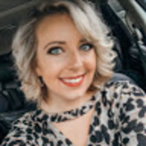 Meet your Posher, Leah